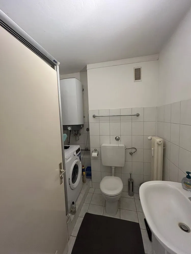 2 room apartment with 42 m² in Stuttgart – Photo 9