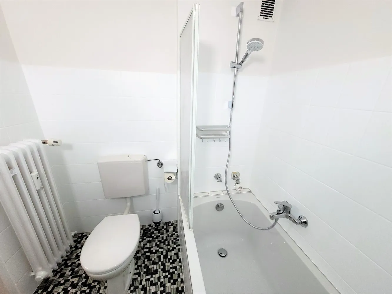 2 room apartment with 50 m² in Singen – Photo 11