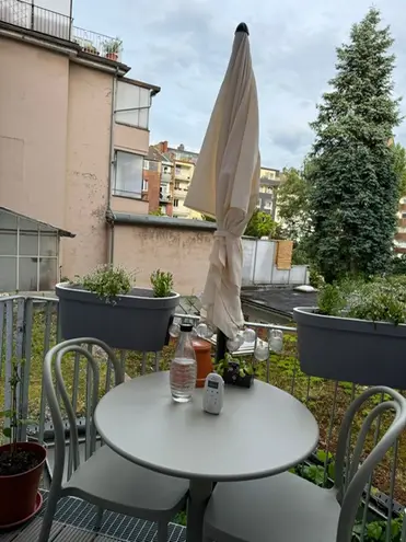 4 Zimmer Wohnung mit 134 m² in Düsseldorf – Bild 2