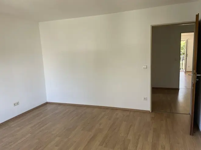 3 Zimmer Wohnung mit 78 m² in Karlsruhe – Bild 3