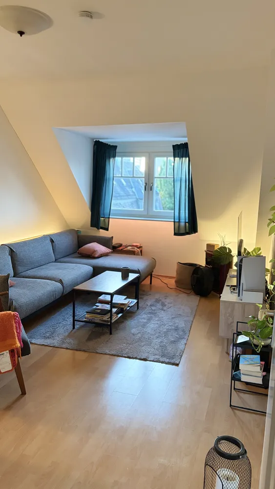 4 Zimmer Wohnung mit 73 m² in Frankfurt am Main – Bild 1