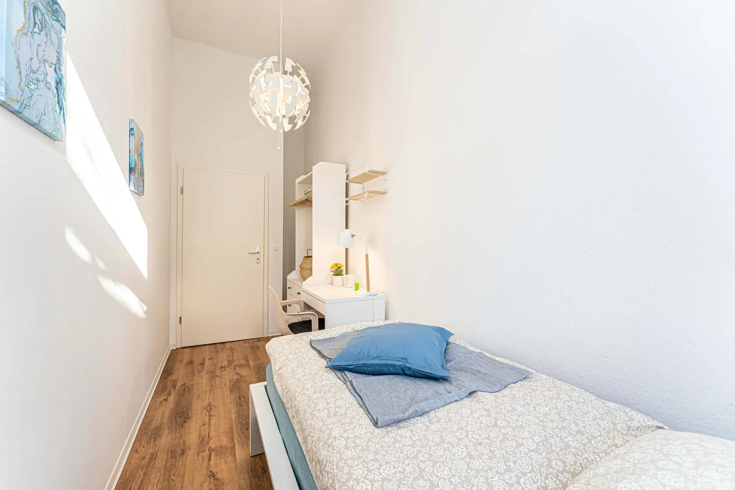 Shared room with 8 m² in Berlin – Photo 4