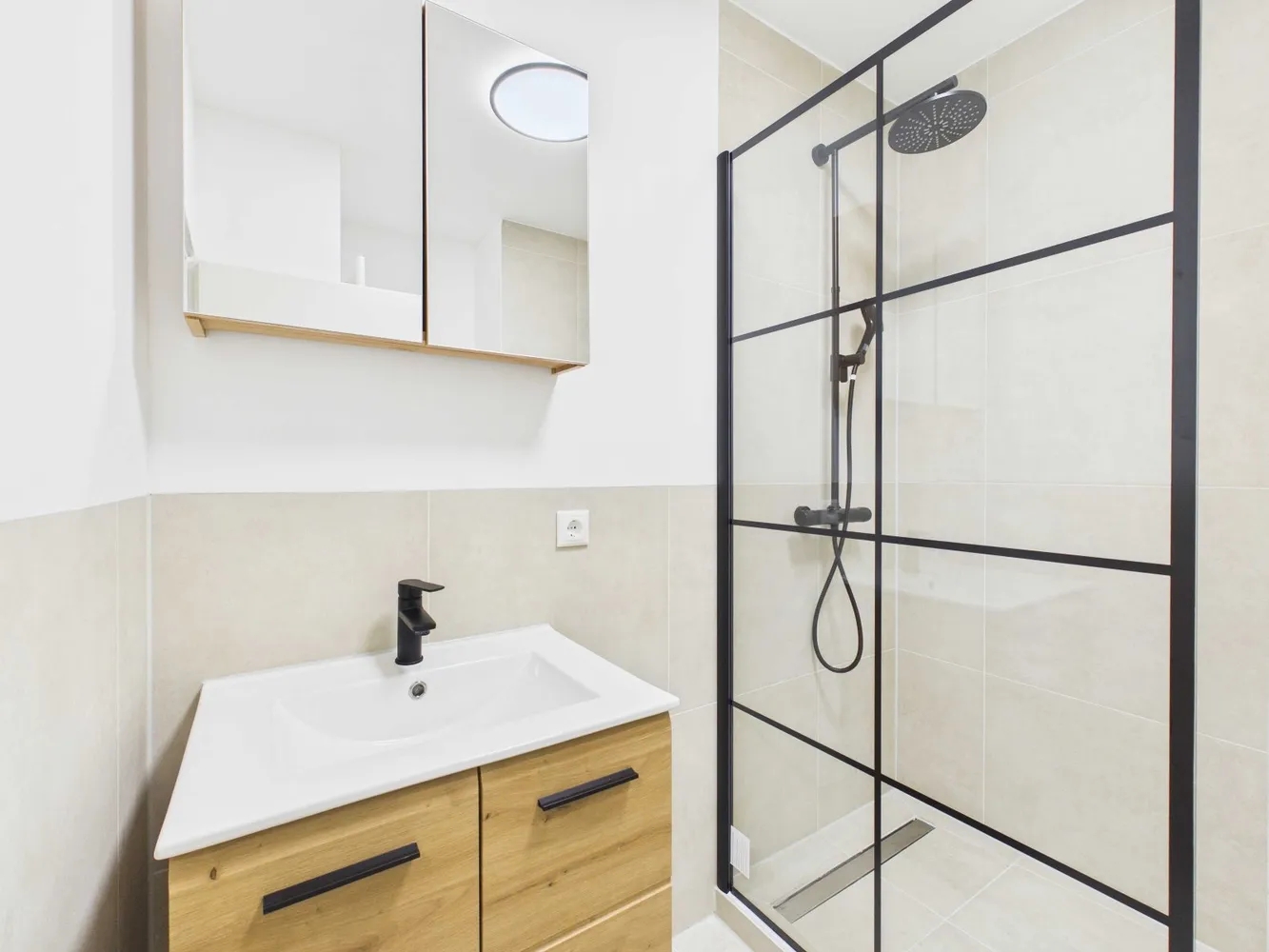 1 Zimmer Wohnung mit 34 m² in Regensburg – Bild 1