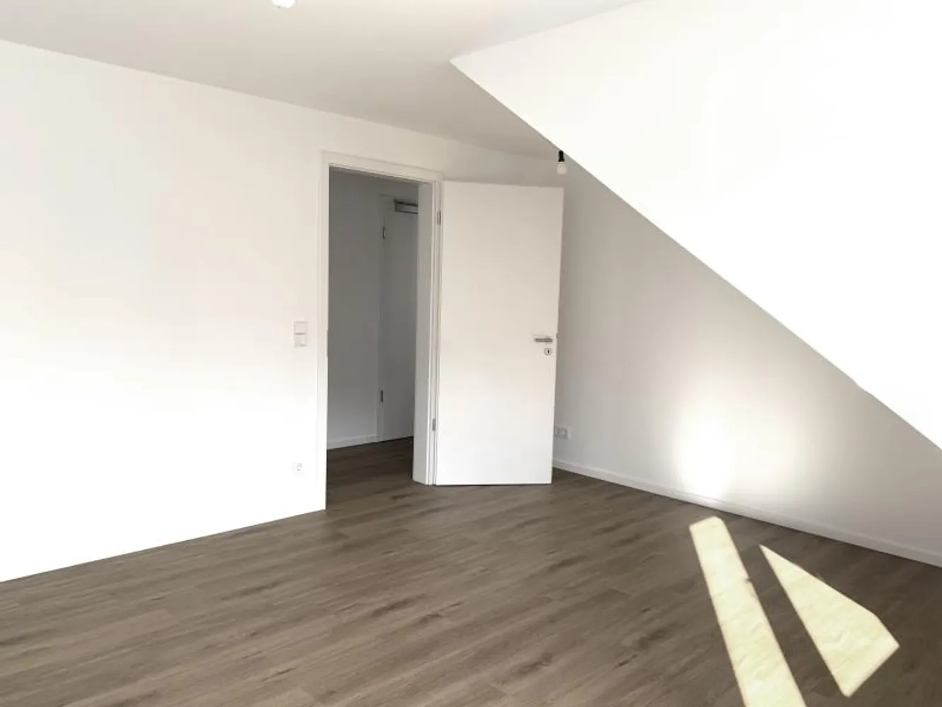 4 Zimmer Wohnung mit 121 m² in Nürnberg – Bild 10