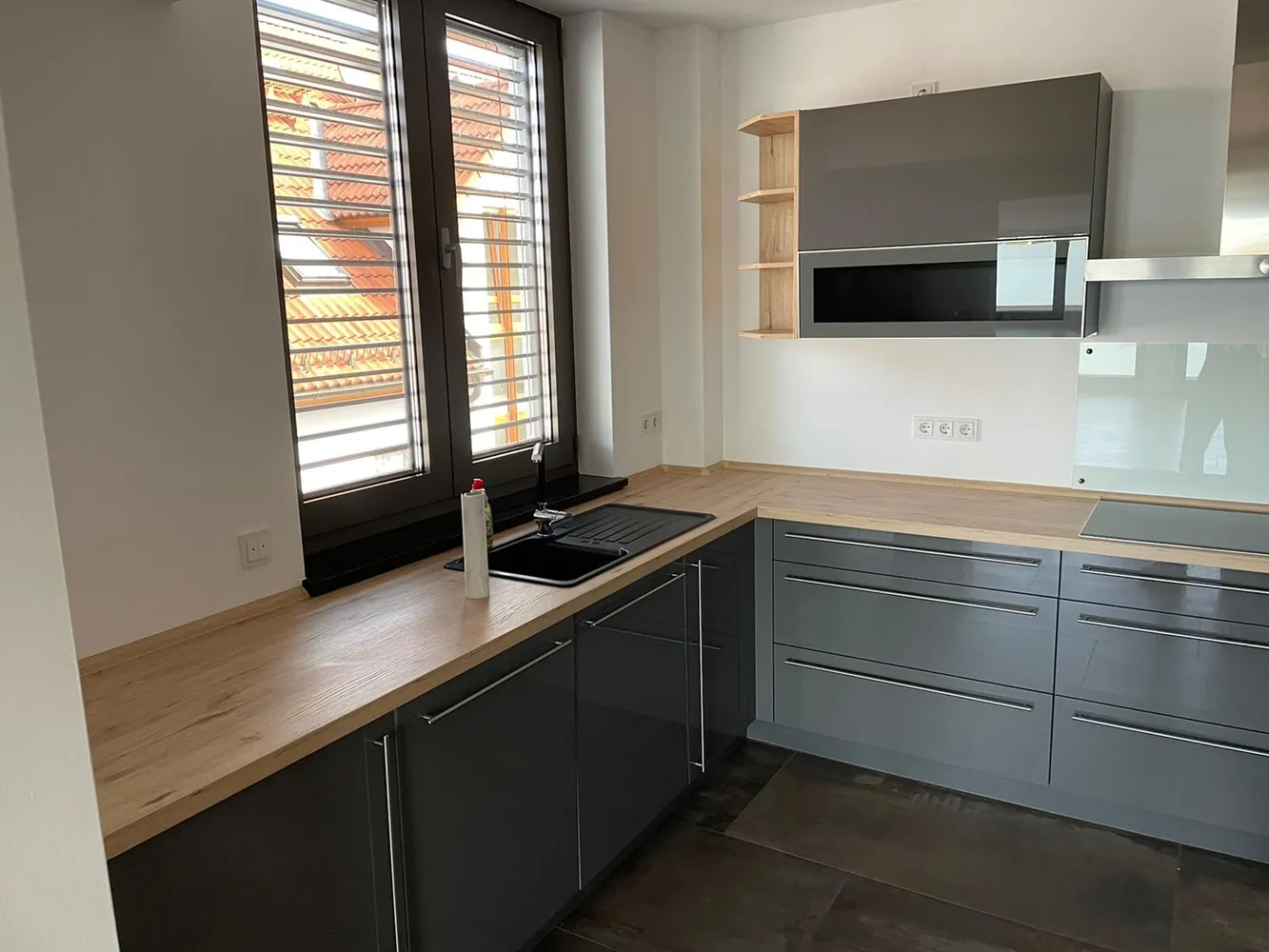 3 Zimmer Wohnung mit 140 m² in Wiesbaden – Bild 7