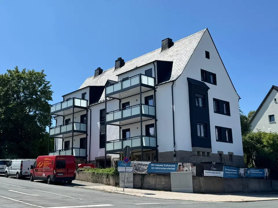 3 Zimmer Wohnung mit 82 m² in Hof – Bild 2