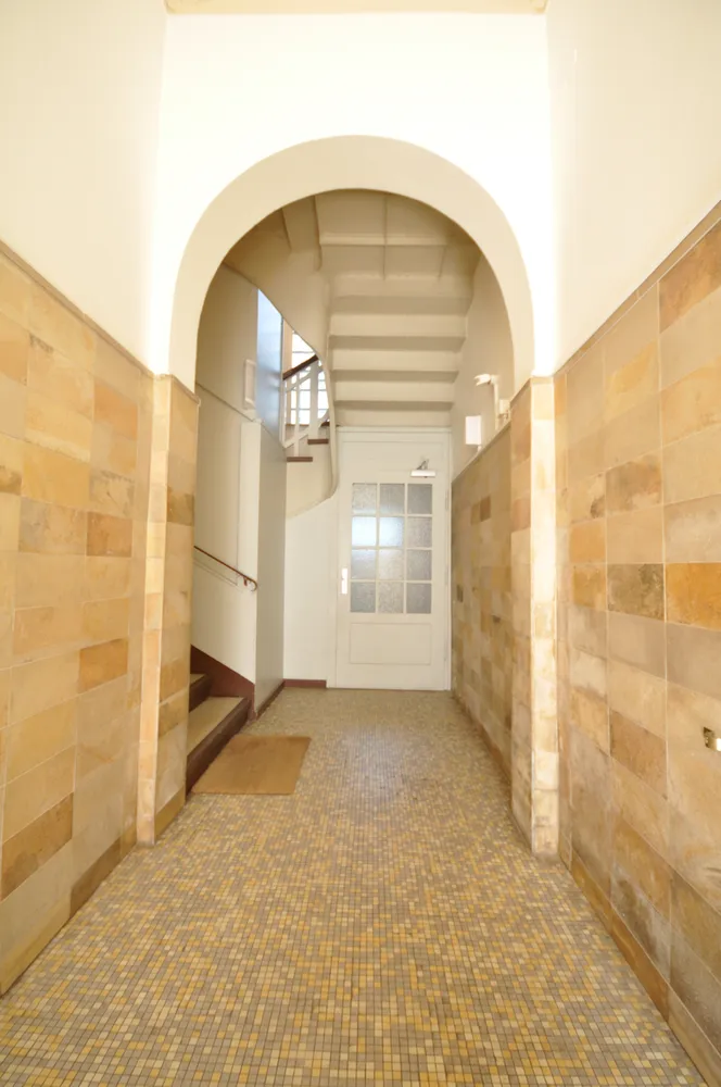 6 Zimmer Wohnung mit 246 m² in Hannover – Bild 6