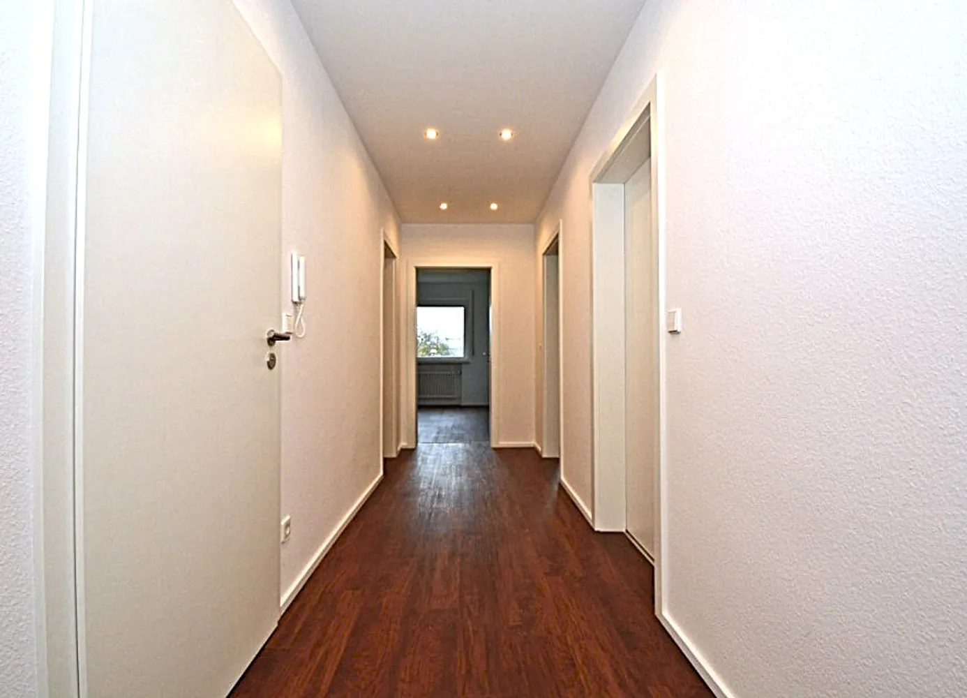 3 Zimmer Wohnung mit 91 m² in Stuttgart – Bild 4
