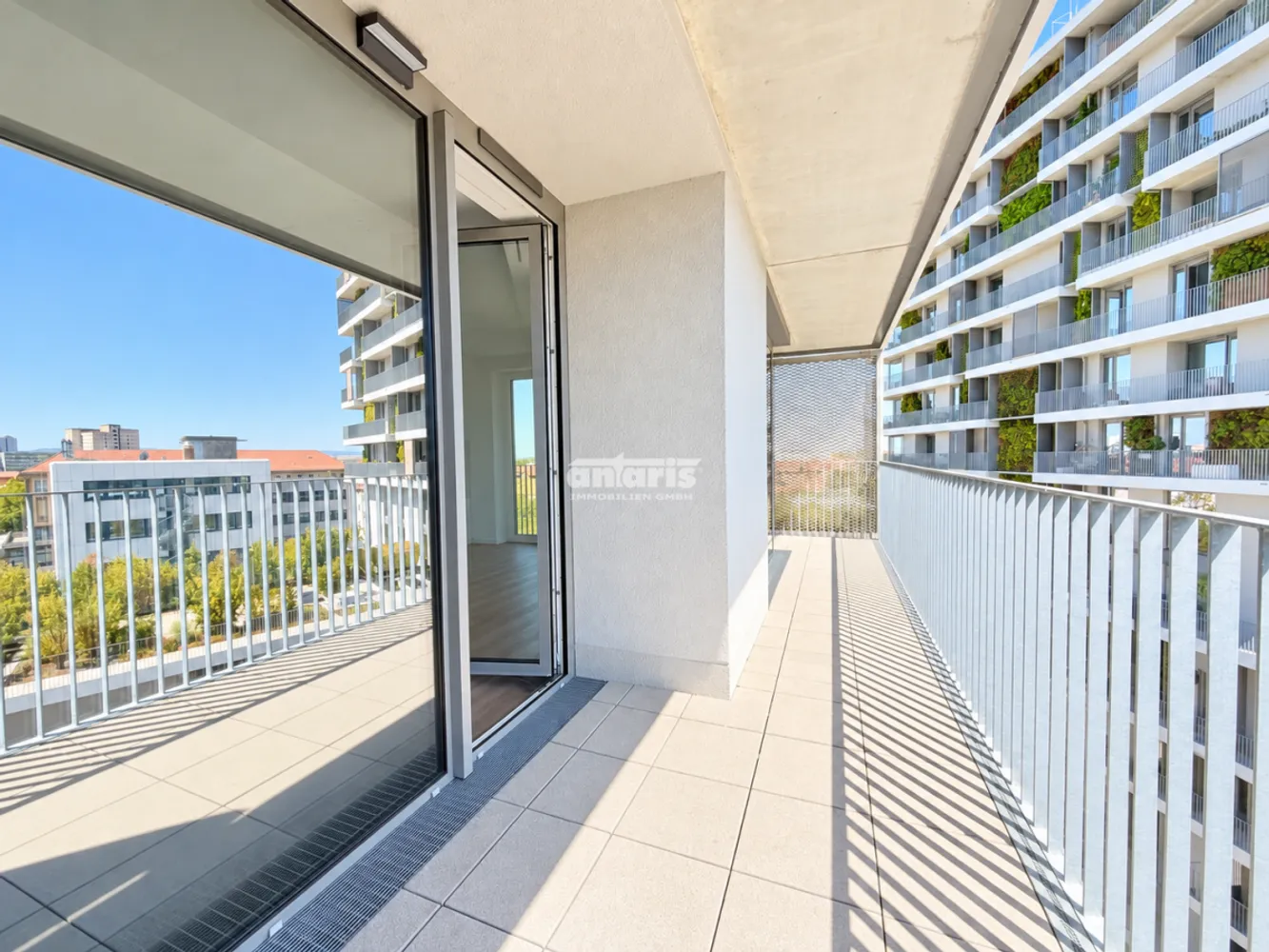 4 Zimmer Wohnung mit 113 m² in Erfurt – Bild 2