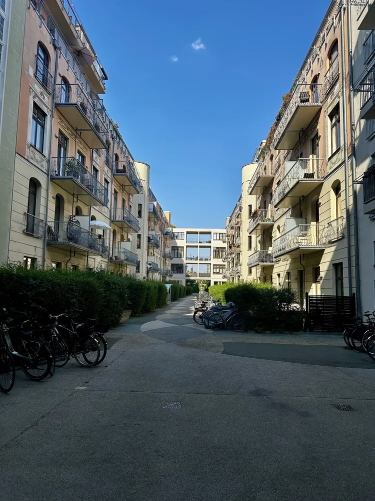 3 Zimmer Wohnung mit 107 m² in Berlin – Bild 4