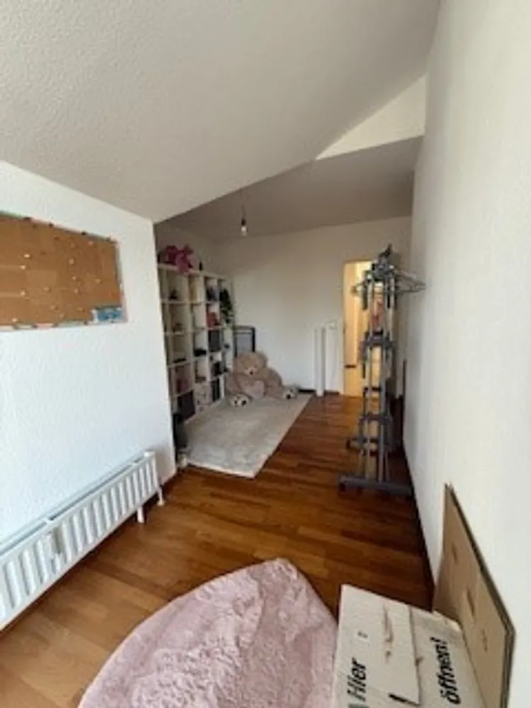 5 Zimmer Wohnung mit 115 m² in Bergisch Gladbach – Bild 8