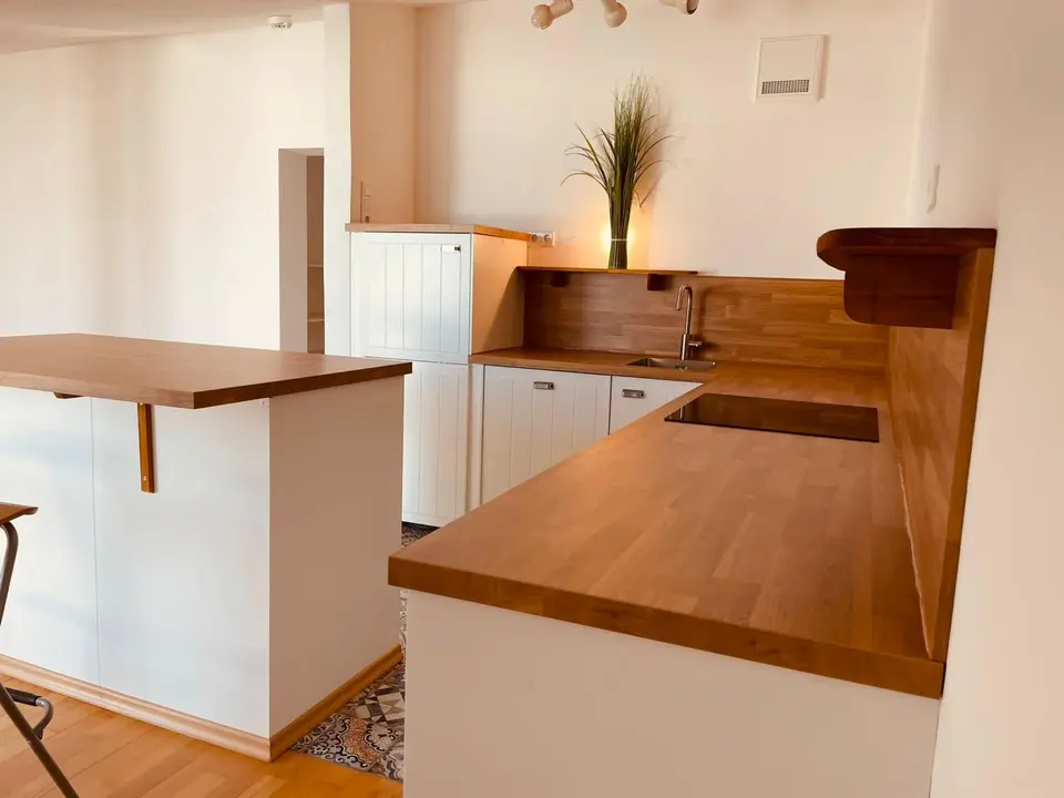 3 Zimmer Wohnung mit 80 m² in Regensburg – Bild 2