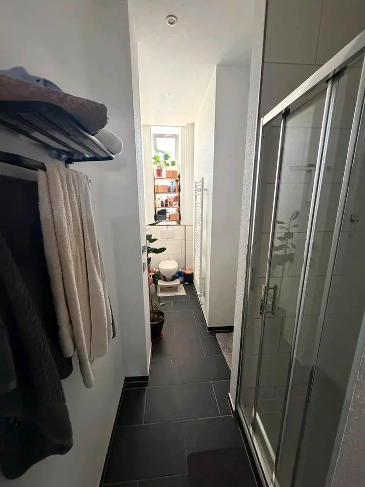 2 Zimmer Wohnung mit 65 m² in Wiesbaden – Bild 5