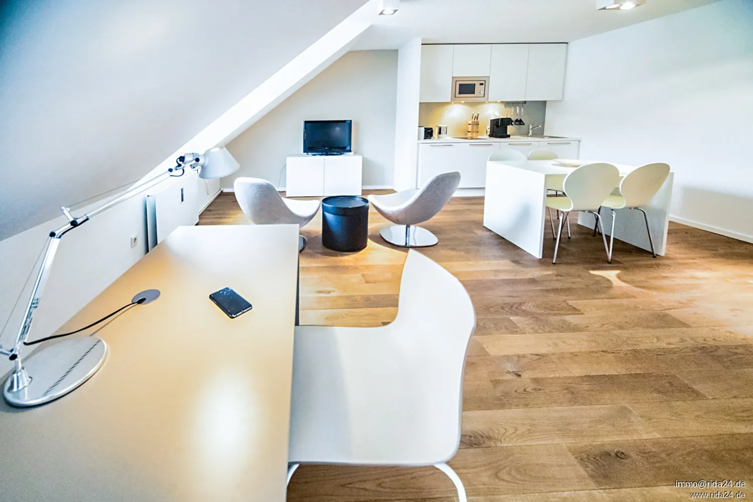 1 Zimmer Wohnung mit 40 m² in Köln – Bild 1