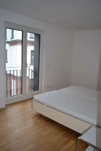 2 Zimmer Wohnung mit 70 m² in Frankfurt am Main – Bild 9