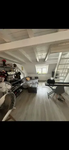 1 Zimmer Wohnung mit 65 m² in Köln – Bild 2