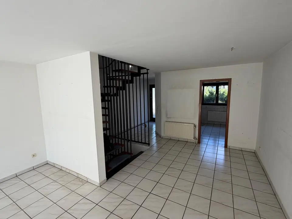 5 room house with 102 m² in Dormagen – Photo 2