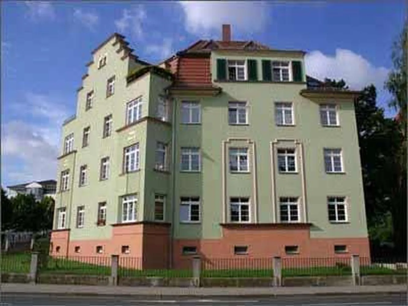 2 Zimmer Wohnung mit 49 m² in Dresden – Bild 1