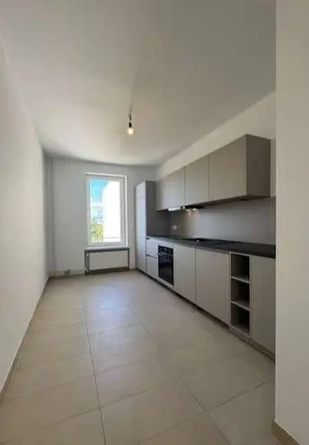 2 Zimmer Wohnung mit 77 m² in Berlin – Bild 5