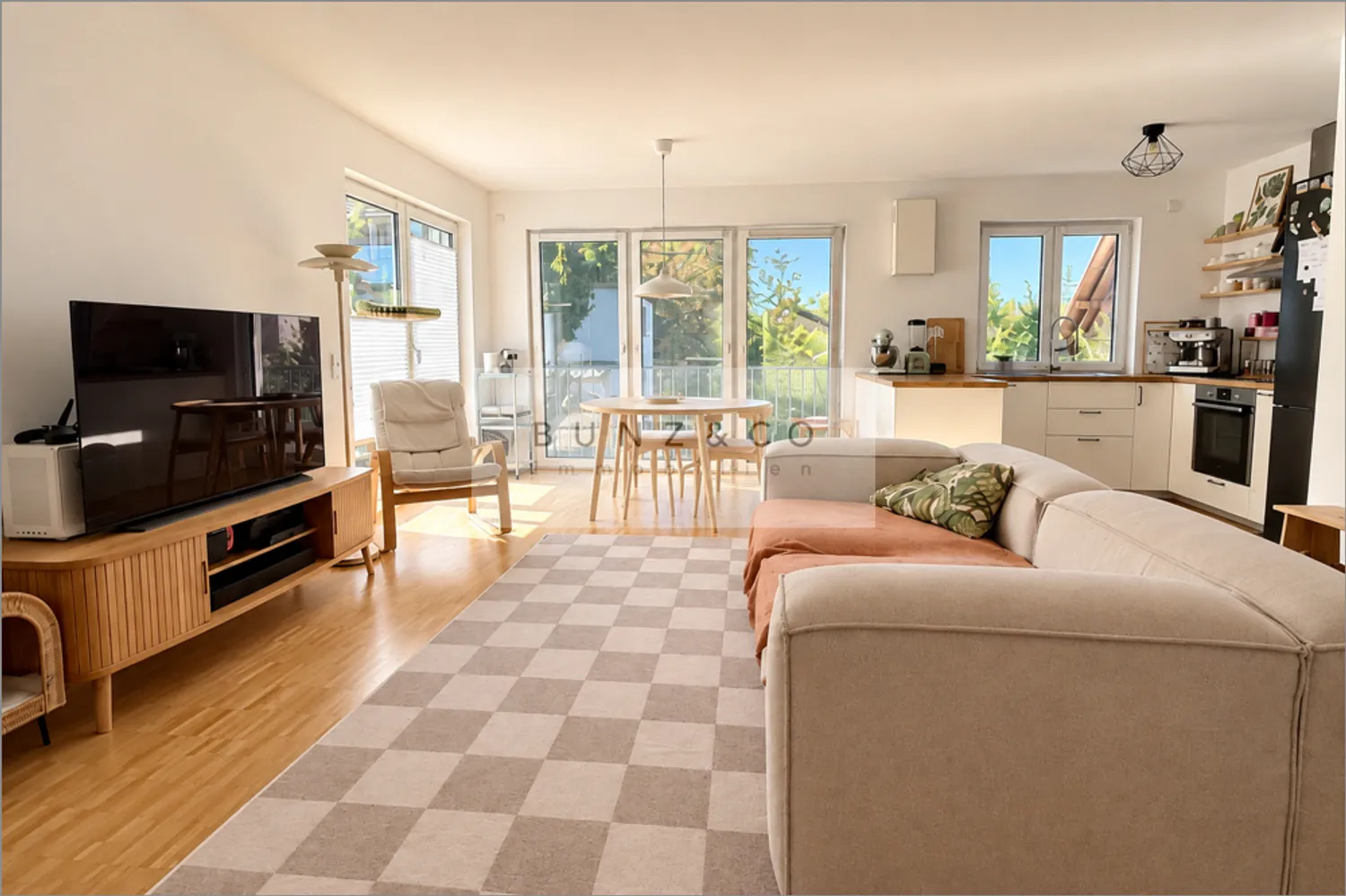 2 Zimmer Wohnung mit 66 m² in München – Bild 1