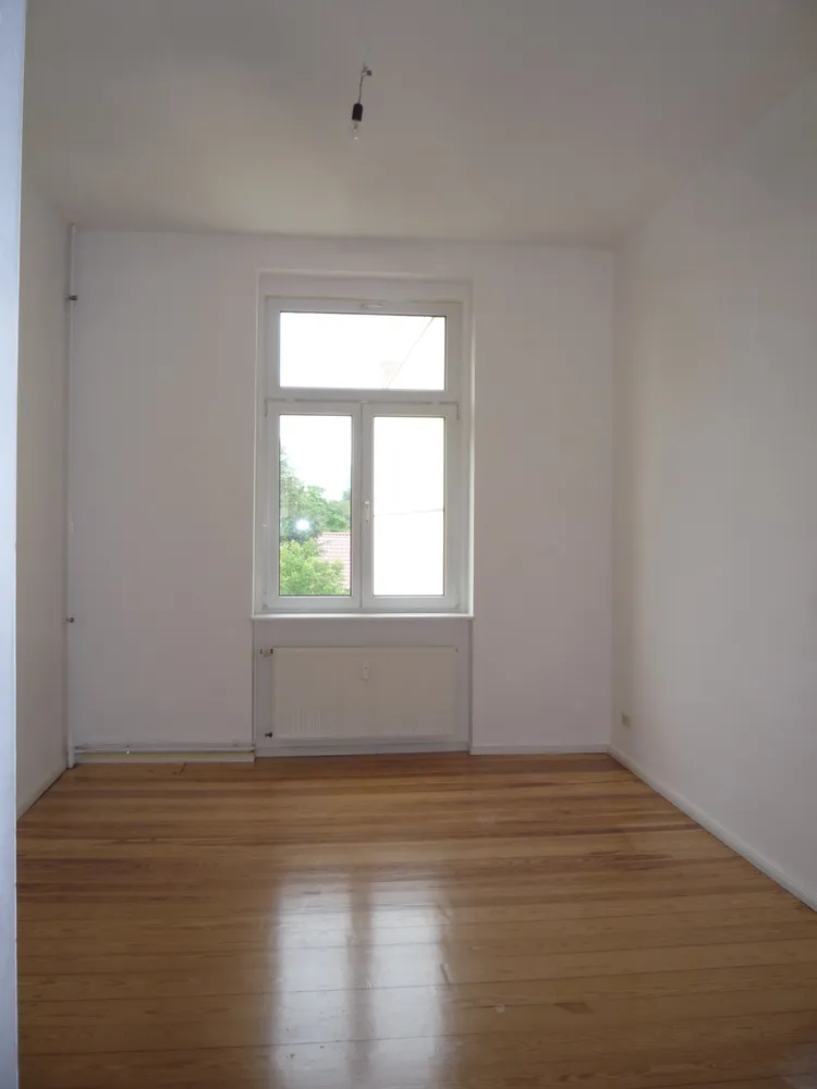 2 room apartment with 76 m² in Magdeburg – Photo 2