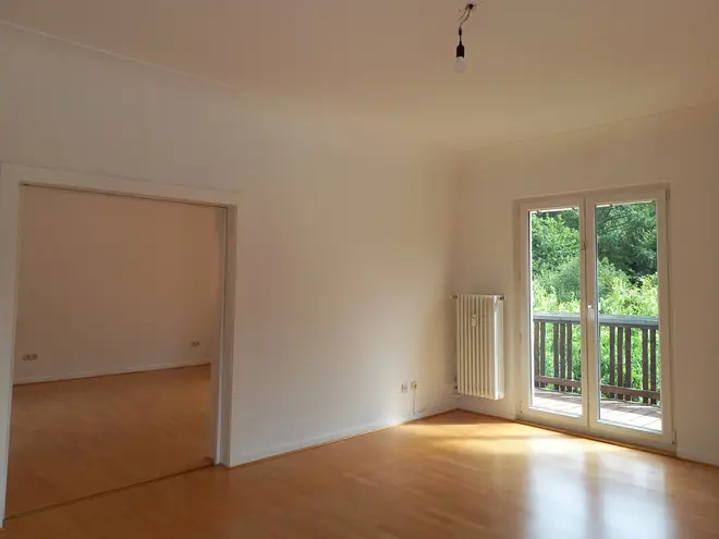 3 Zimmer Wohnung mit 82 m² in Wiesbaden – Bild 2
