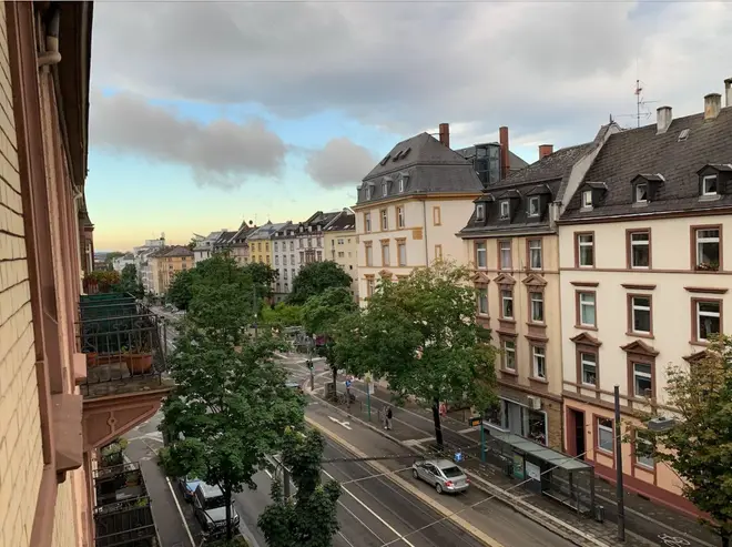 2 Zimmer Wohnung mit 62 m² in Frankfurt am Main – Bild 2