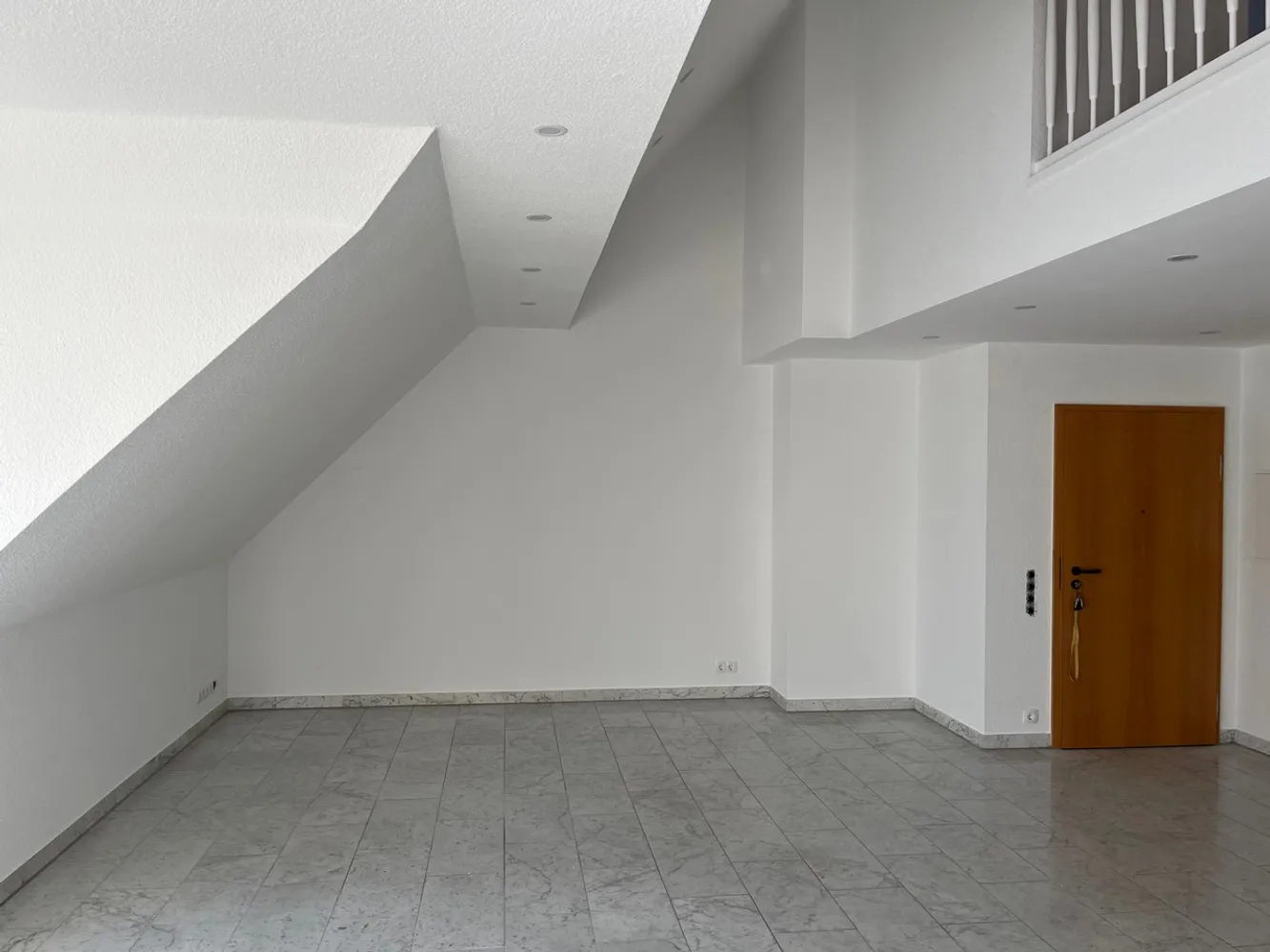 3 Zimmer Wohnung mit 100 m² in Nürnberg – Bild 4