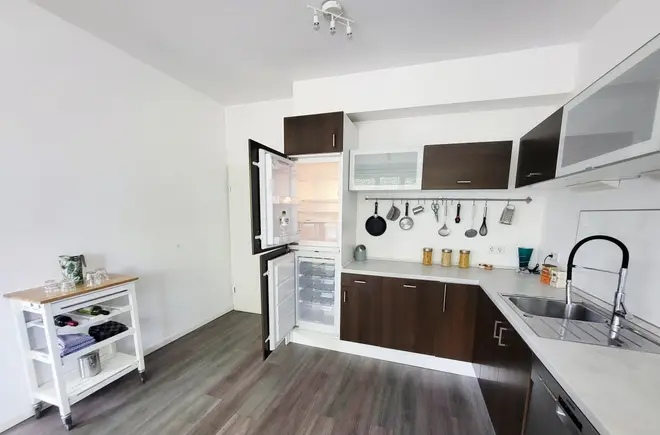 2 Zimmer Wohnung mit 82 m² in Düsseldorf – Bild 5