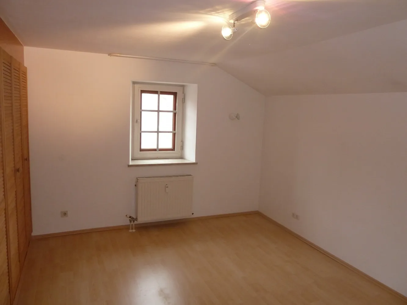 2 Zimmer Wohnung mit 77 m² in Regensburg – Bild 4