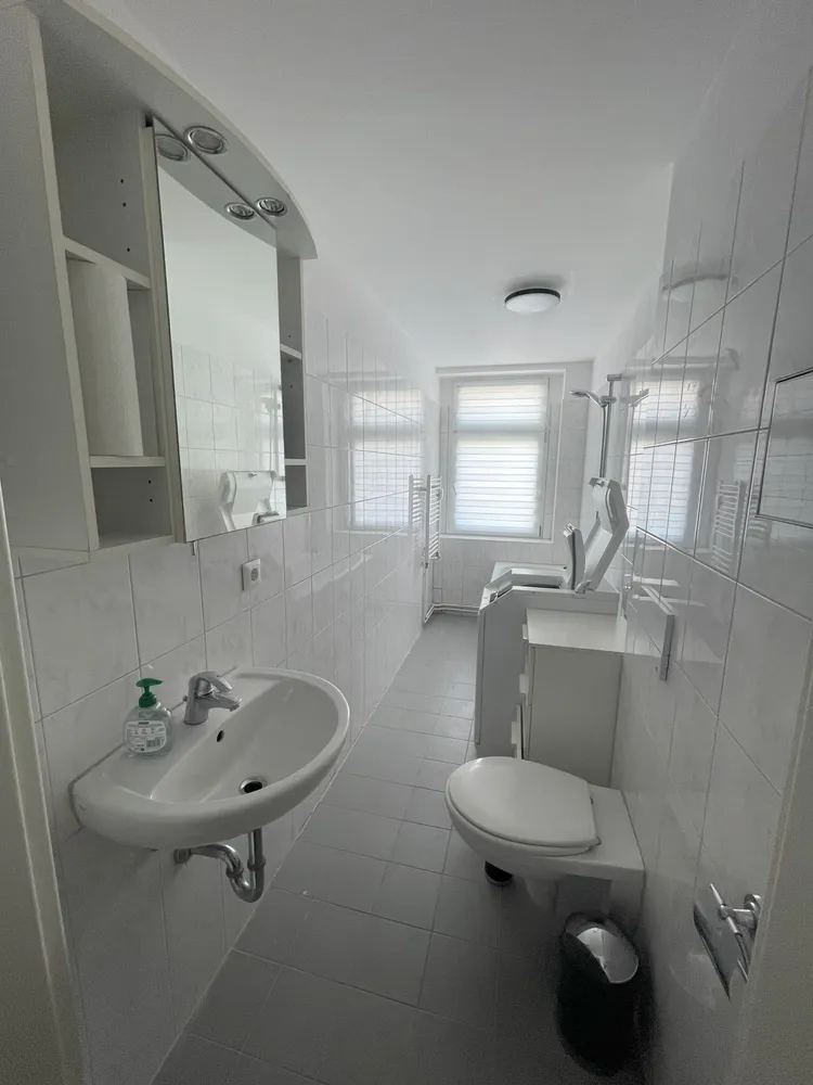 2 Zimmer Wohnung mit 65 m² in Berlin – Bild 3