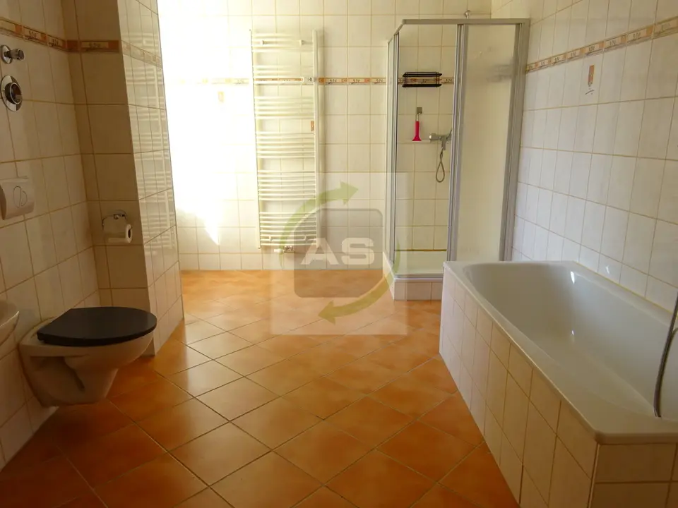 2 Zimmer Wohnung mit 88 m² in Zwickau – Bild 6