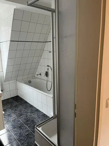 4 Zimmer Wohnung mit 120 m² in Stuttgart – Bild 11