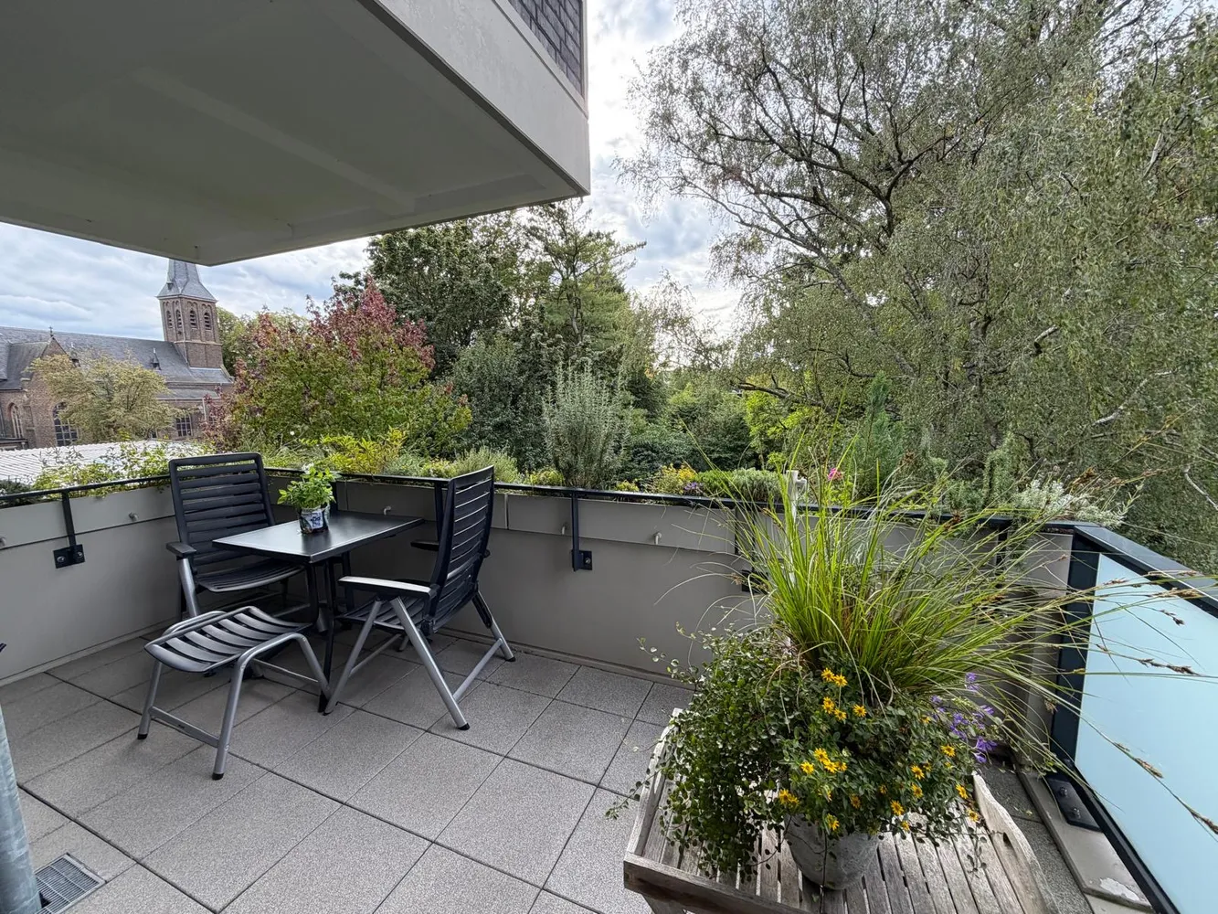 2 Zimmer Wohnung mit 92 m² in Frechen – Bild 8