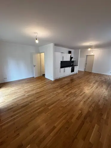 4 Zimmer Wohnung mit 123 m² in Berlin – Bild 4