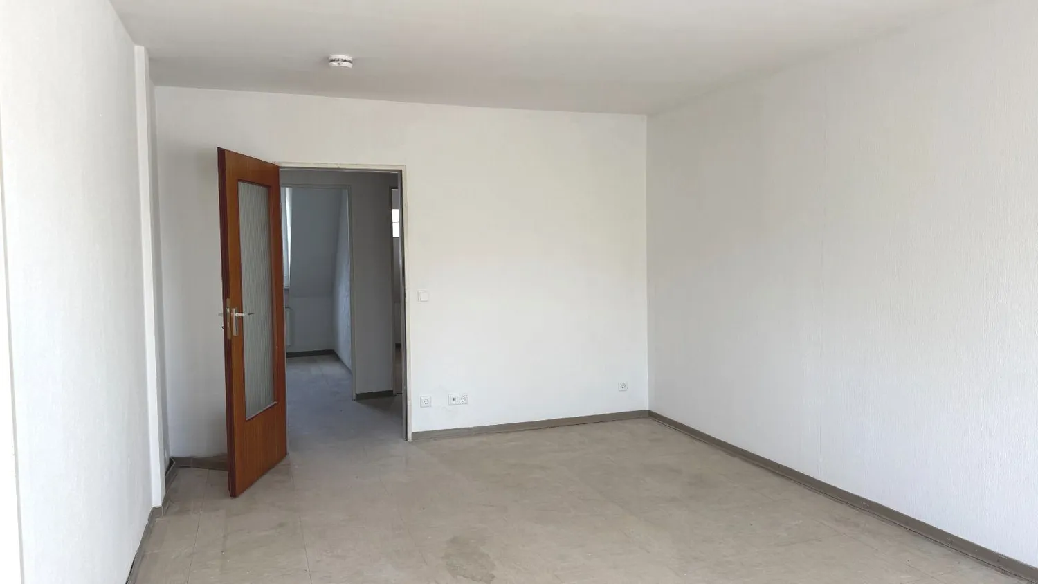 2 room apartment with 47 m² in Düsseldorf – Photo 5
