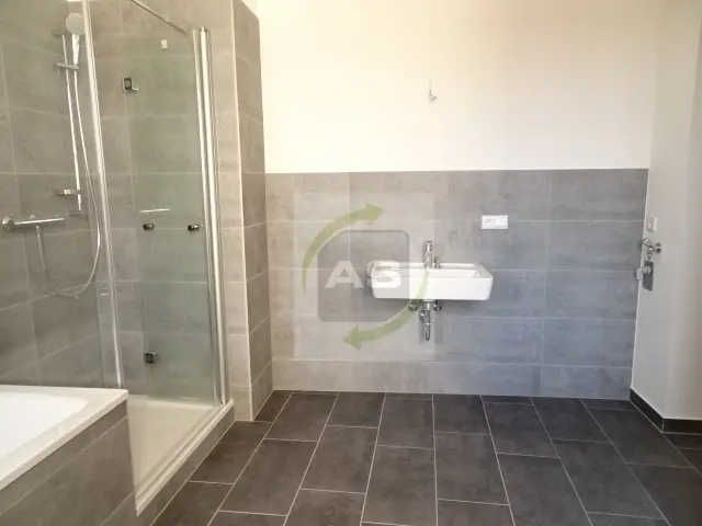 4 Zimmer Wohnung mit 105 m² in Crimmitschau – Bild 5