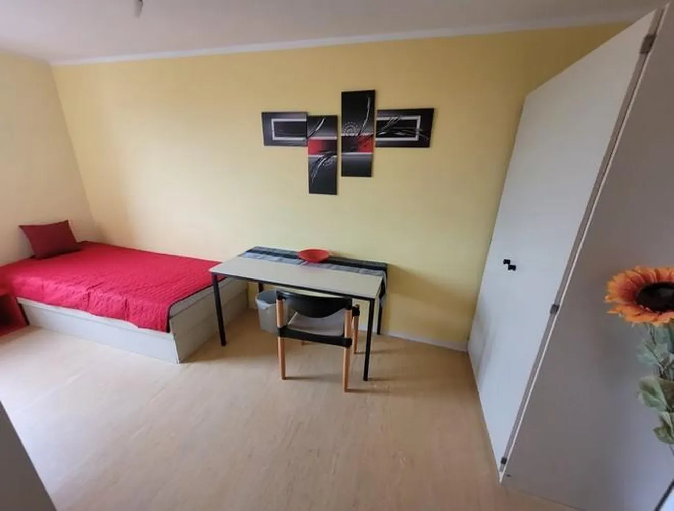 1 Zimmer Wohnung mit 24 m² in Erlangen – Bild 3