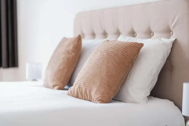2 Zimmer Wohnung mit 75 m² in Berlin – Bild 12