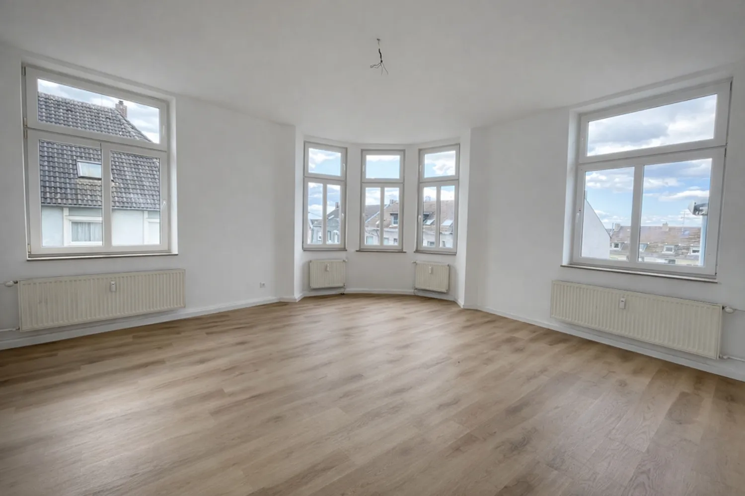 2 Zimmer Wohnung mit 80 m² in Mülheim an der Ruhr – Bild 4
