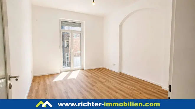 3 Zimmer Wohnung mit 95 m² in Mannheim – Bild 2