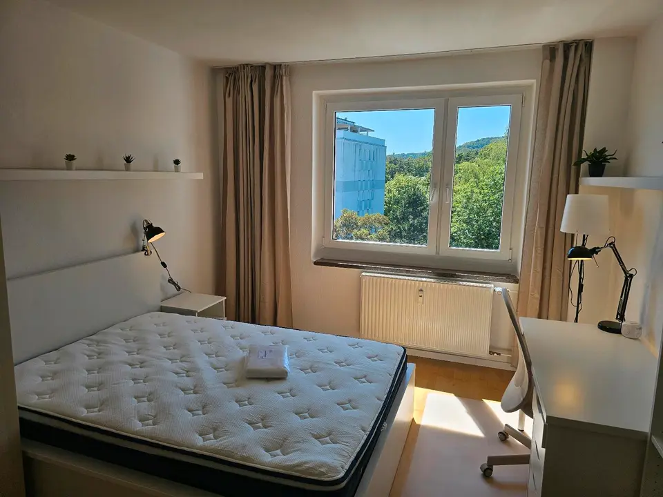 2 Zimmer Wohnung mit 55 m² in Jena – Bild 2
