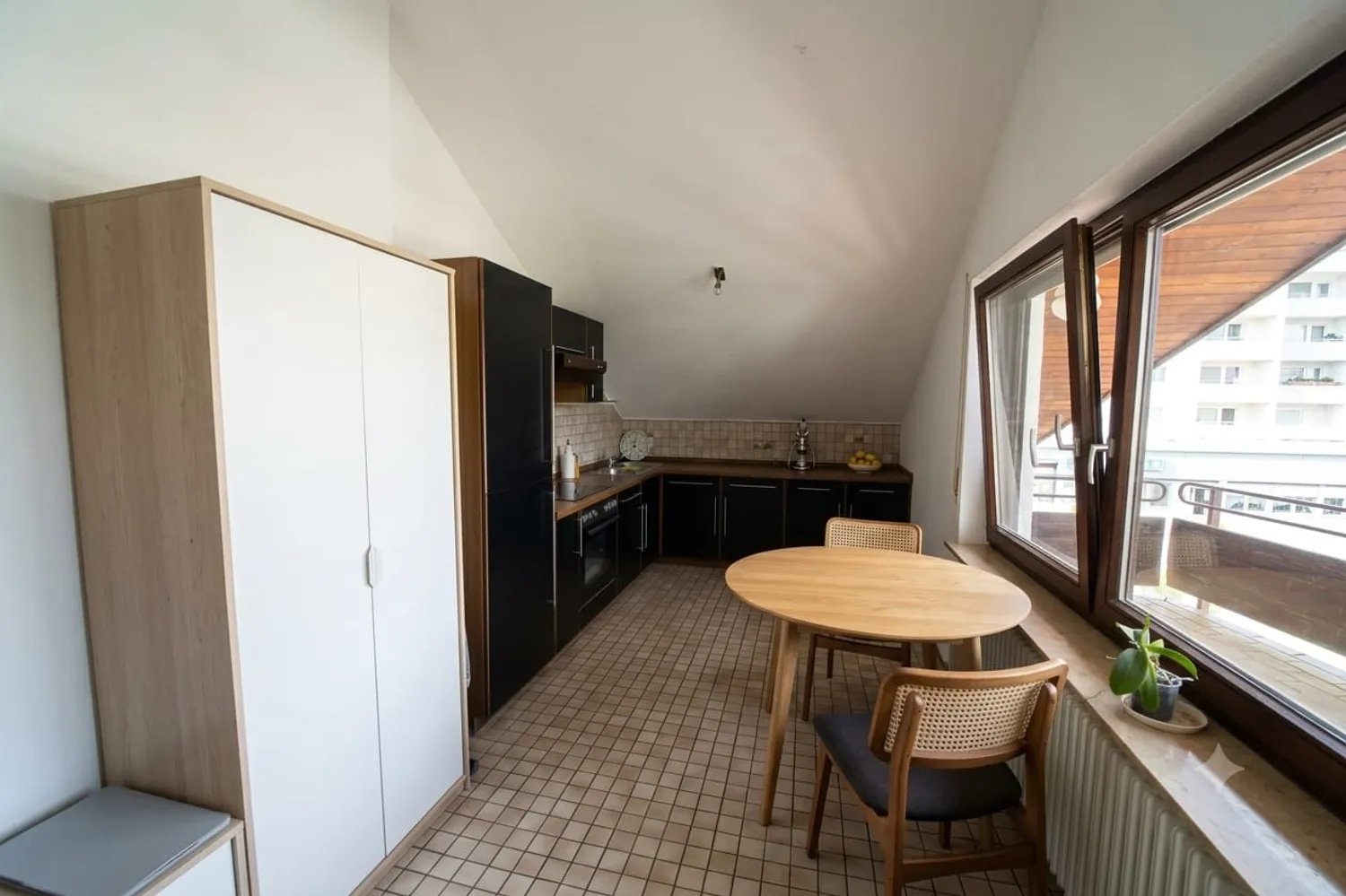 2 Zimmer Wohnung mit 48 m² in Böblingen – Bild 3