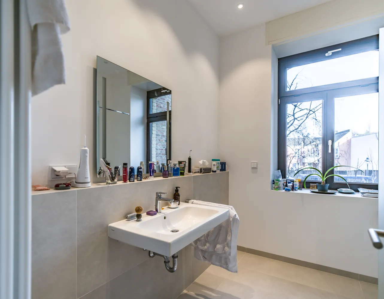 2 Zimmer Wohnung mit 89 m² in Wiesbaden – Bild 3