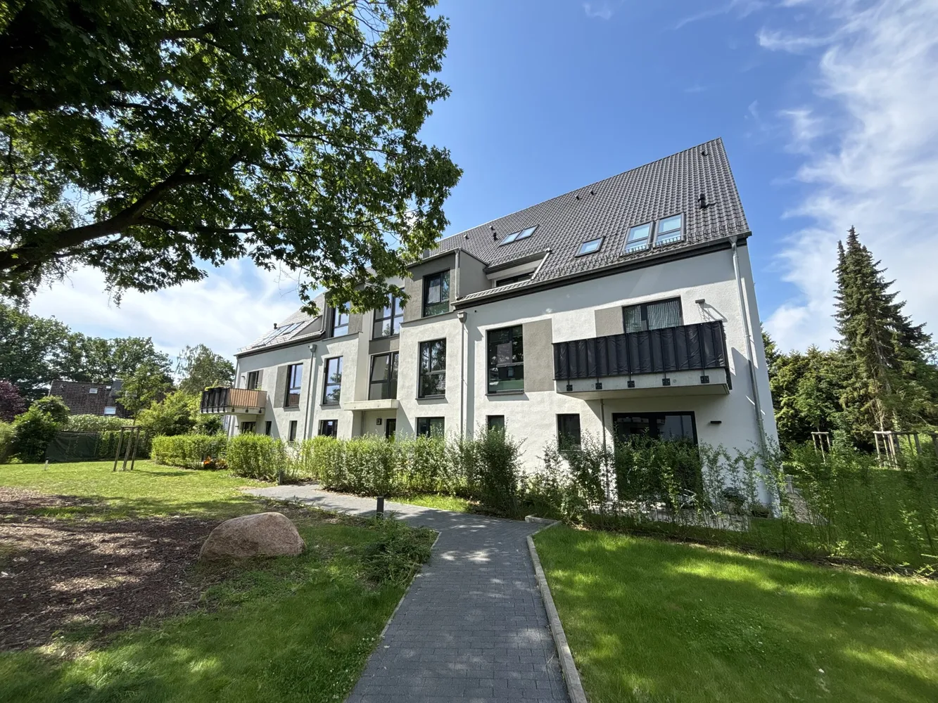 3 Zimmer Wohnung mit 120 m² in Hamburg – Bild 3
