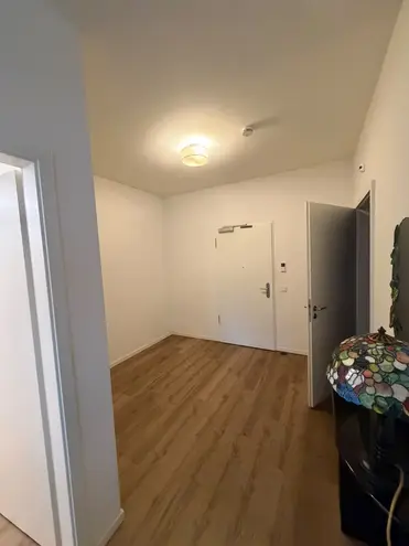 2 Zimmer Wohnung mit 84 m² in Berlin – Bild 10