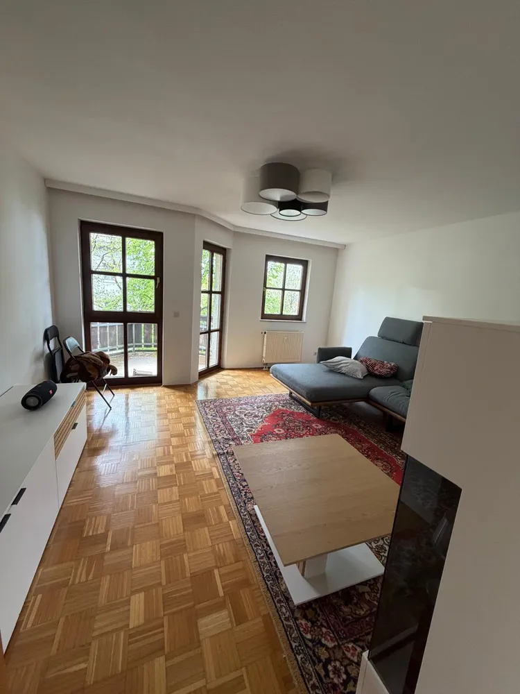 2 Zimmer Wohnung mit 60 m² in München – Bild 4