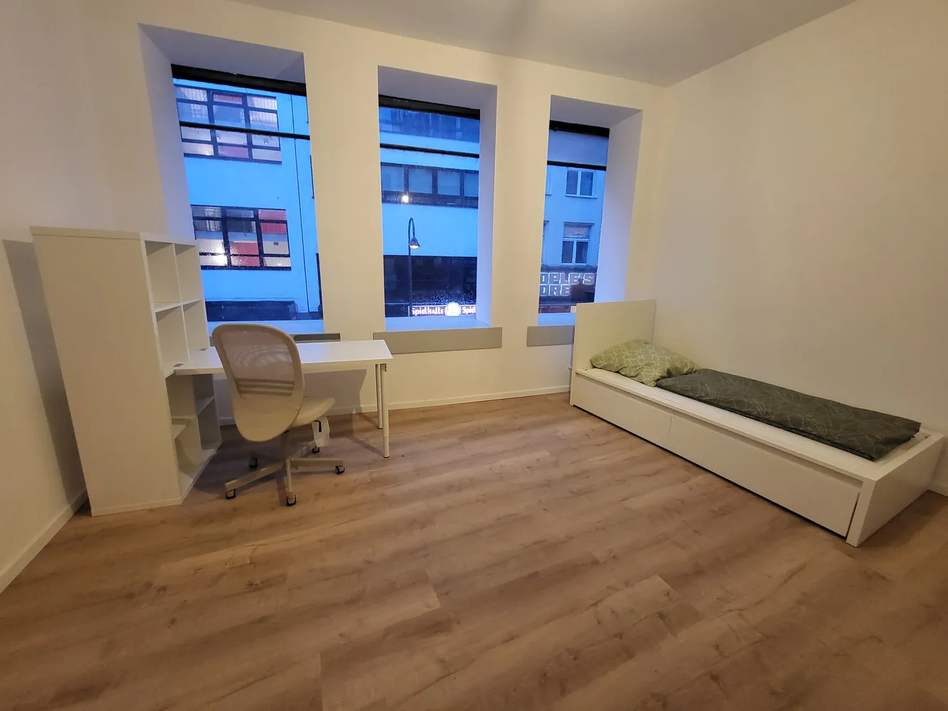 1 Zimmer Wohnung mit 28 m² in Köln – Bild 1