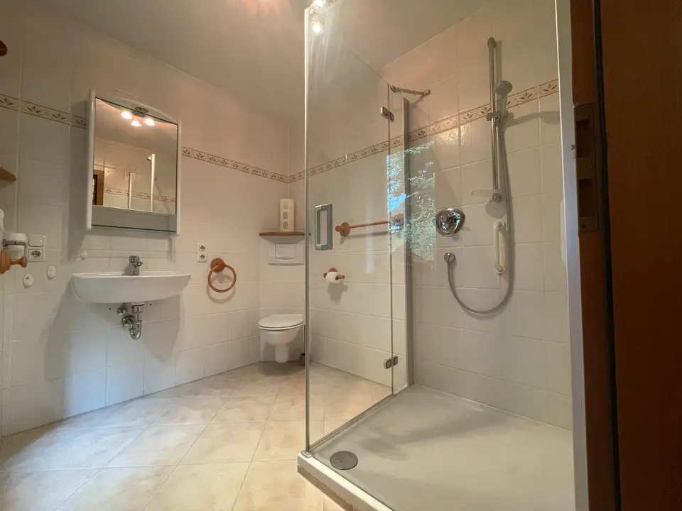 WG-Zimmer mit 180 m² in Weilheim in Oberbayern – Bild 5