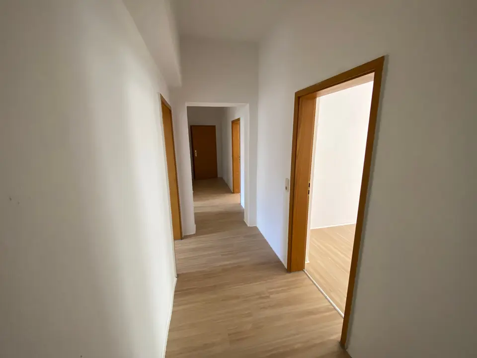 3 Zimmer Wohnung mit 86 m² in Greiz – Bild 4